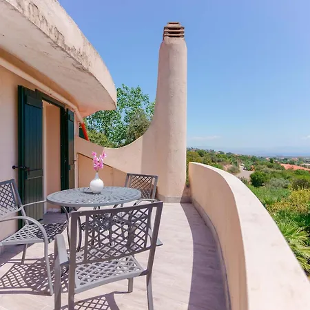 Zola 4* קאפוטרה