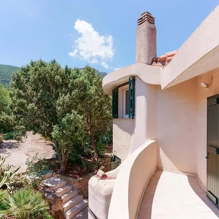 Zola 4* Capoterra
