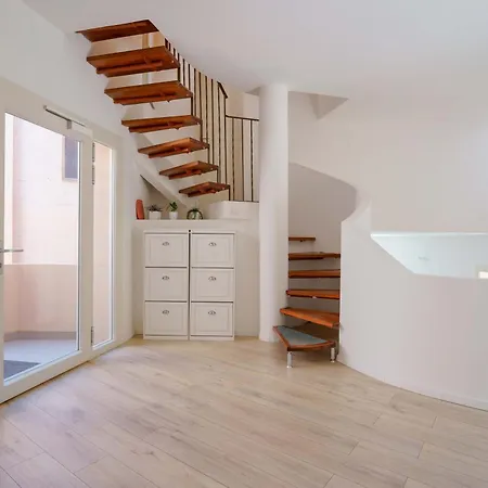 Zola Bed & Breakfast 4*