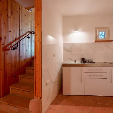 Zola Bed & Breakfast Capoterra