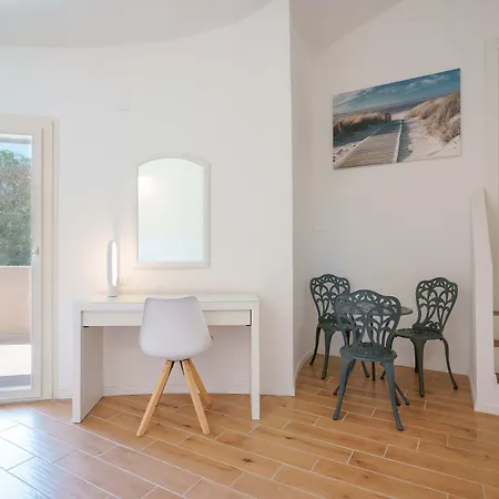 Zola Bed & Breakfast Capoterra