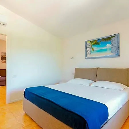 Bed & Breakfast Zola 4*