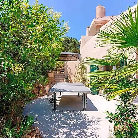Bed & Breakfast Zola 4*