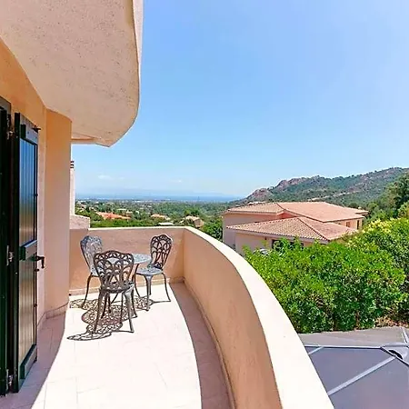 Zola Bed & Breakfast 4*