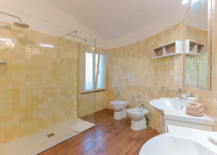 Panzió Zola Capoterra